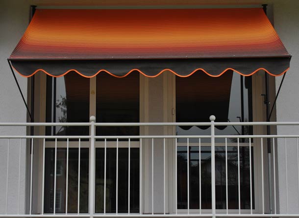 Store Balcon Design No. 100