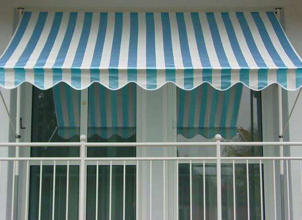 Store Balcon Design bleu-blanc Store Balcon Design bleu-blanc