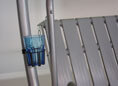 Porte-Boisson gris gobelet bleu