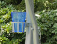 Porte-Boisson argent gobelet bleu Porte-Boisson argent gobelet bleu